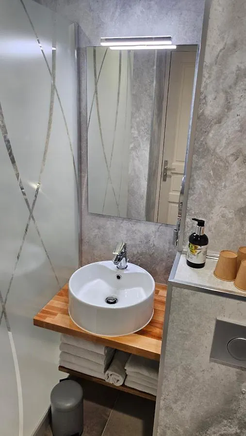 Logis Hotel La Grassinais Saint-Malo France